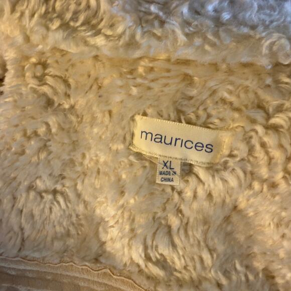 Maurices sz. XL vegan suede vest with vegan fur lining winter, spring fall #4272 - Picture 6 of 11